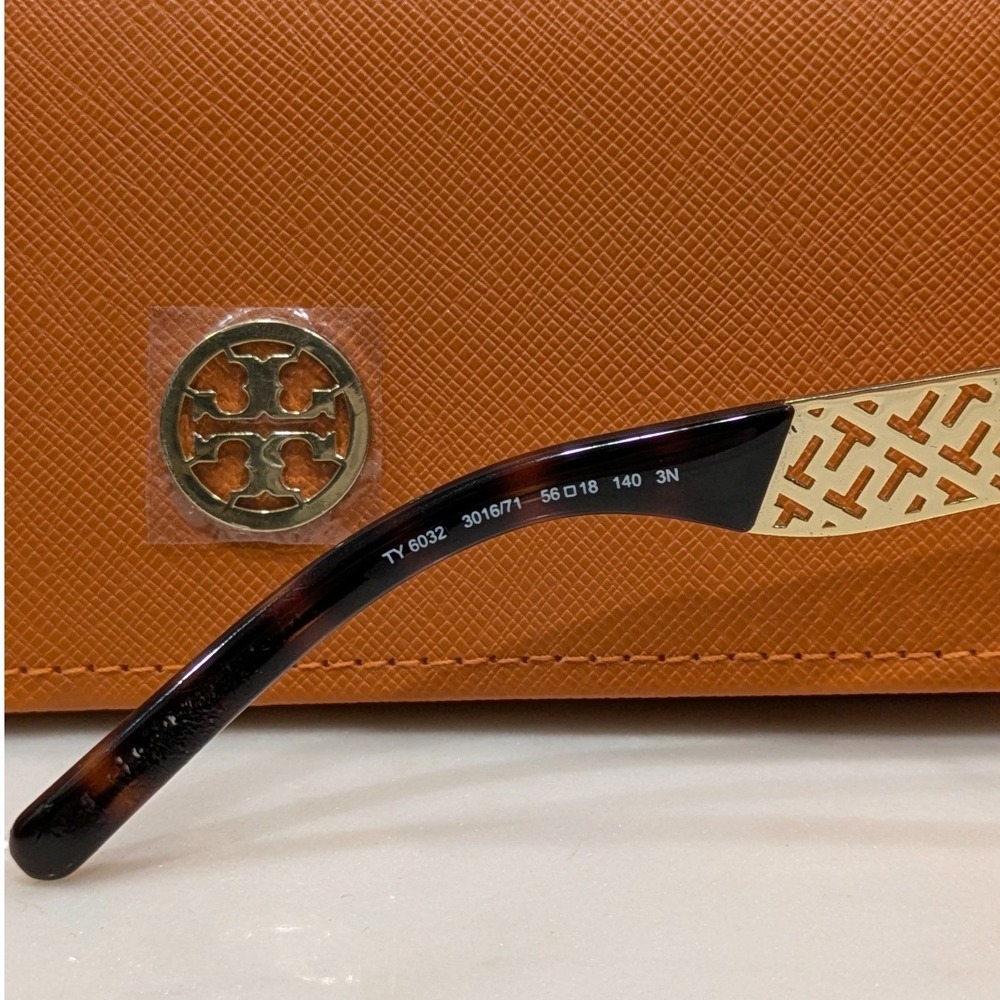 Tory Burch Sunglasses with Case Authentic Tortoise Gold Square Frames TY6032 - Picture 3 of 13
